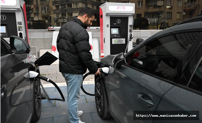 Manisa, sürdürülebilir ulaşımda öncü oluyor..Elektrikli araçlar için şarj istasyonu sayısını artırılmaya devam ediyor