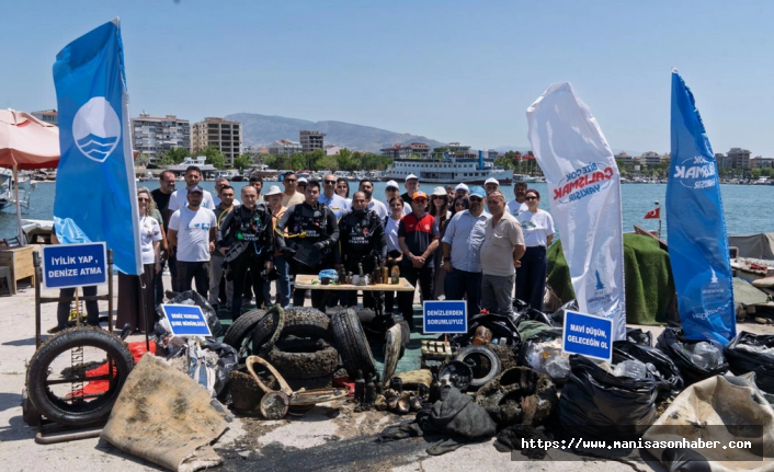 Araba lastiği, masa, sandalye, klozet kapağı... Bunlar İzmir denizinden çıktı!