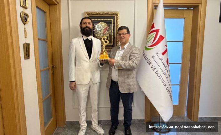 Akif Manaf'a “Lübnan-Türkiye Dostluk ve Barış Ödülü”