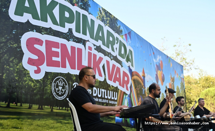 Manisa'da “Akpınar’da Şenlik Var” renkli görüntülere sahne oldu