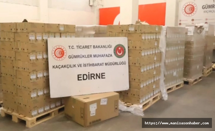 Kapıkule’de kaçakçılığa darbe! TIR’dan 80 bin adet kaçak serum ve infüzyon seti çıktı