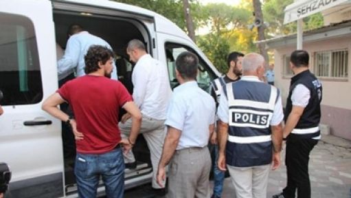 Manisa 'da terör ve örgütlü suçlardan 101 kişi gözaltına alındı