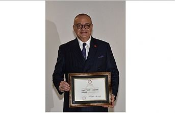 Başkan Ergün mazbatasını aldı