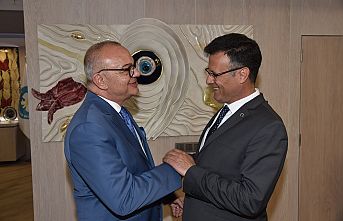 Başkan Ergün Öküzcüoğlu’nu Ağırladı