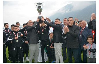 Şampiyon Kupasını Başkan Ergün’ün Elinden Aldı