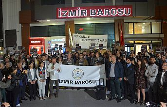 İzmir Barosu Demokrasi Nöbeti Başlattı