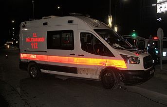 Balkondan düşen şahıs ağır yaralandı