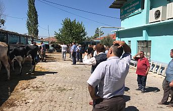 Demirci'de bayram gündemi "Mezbaha Skandalı" oldu