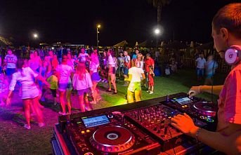Türkiyenin en iyi performans DJ'i