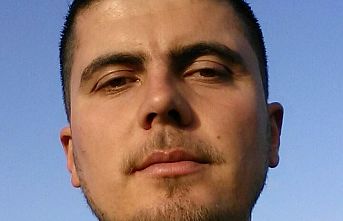Kendini iple tavana astı intihar etti