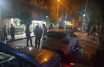 Turgutlu'da olaylı gece! Silahlı kavganın ardından işyerlerine saldırı
