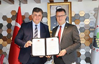 Karşıyaka ve Alaşehir ‘kardeş şehir’ oldu