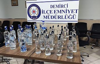 Demirci'de Sahte İçki Operasyonu