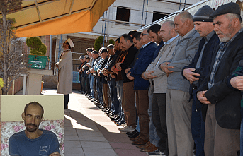 Demirci'de Kayıp Olduktan Sonra Ölü Bulunan Orhan Eraydın Toprağa Verildi