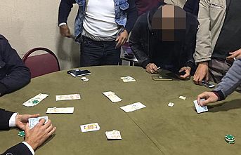 Lokanta Tabelası Altında Kumar Oynatılıyormuş