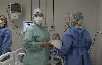 Türk doktordan kan donduran korona gerçeği: “Bazı insanların ölümüne karar verdik”