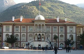Koronavirüs vakaları artış gösterince yeni karar gecikmedi! Manisa'da mesai saatleri değişti, kahvehane ve kafeteryalar için işte yeni karar
