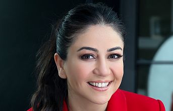 Ünlü Yazardan Yabancı Dil Eğitimine Tepki