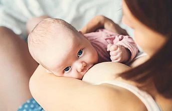 Emzirme Sırasında anne “Sevgi” Hormonu Salgılanıyor