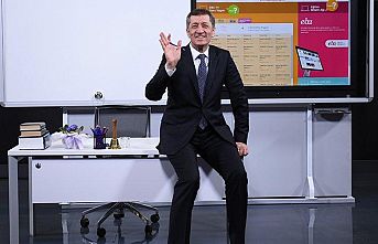 Milli Eğitim Bakanı Ziya Selçuk, uzaktan eğitimin detaylarını açıkladı