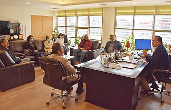 Akhisar Belediyesinden muhtarlara tam destek