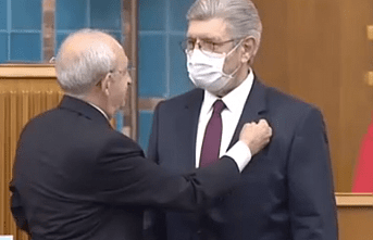 İstanbul Milletvekili Cihangir İslam, CHP'ye katıldı