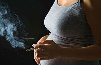 Sigara Kadınların Hamile Kalma Sürelerini Geciktiriyor