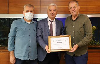 Başkan Bilgin'den Özgür Tarım'a Teşekkür Belgesi