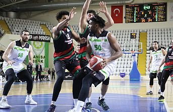 Manisa’nın Dev Adamları Dolu Dizgin! Üst üste üçüncü galibiyetini aldı