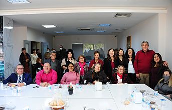 Engel Tanımıyorlar