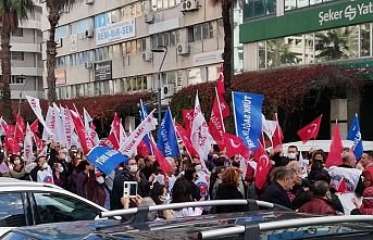 Sağlık çalışanlarımızın tamamı ekonomik sıkıntı yaşamaktadır
