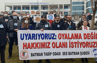 Hekimler Protestolarını Sürdürüyor! "Vazgeçmiyoruz! Oyalama Değil, Hakkımızı İstiyoruz!"