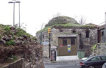 440 yıllık hamam satışa çıkarıldı