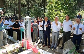 Parti Pehlivan Mezarı Başında Anıldı