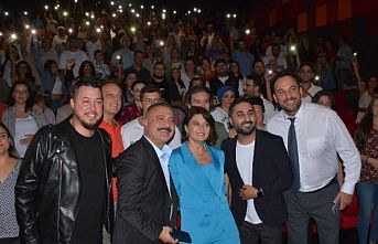 "Kim bu aile?" İzmir galasında