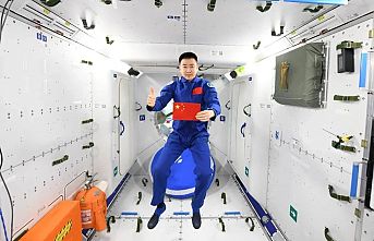 Chen Dong, uzayda 200 günden fazla görev yapan ilk Çinli astronot oldu