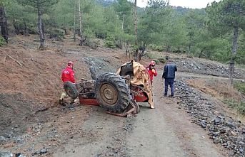 Traktörün Altında Kalan 60 Yaşındaki Çiftçi Öldü