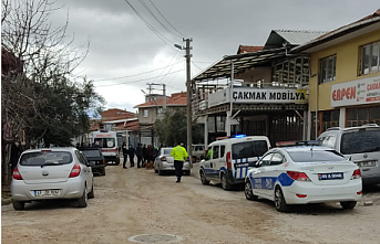 Demircili oto tamirci ustası işyerinde ölü olarak bulundu
