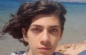 SON DAKİKA! 16 yaşındaki genç evinin banyosunda intihar etti
