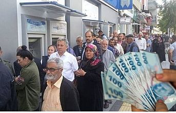 Emeklilerin çilesi bitmiyor! Şimdi de banka promosyonları  krize takıldı