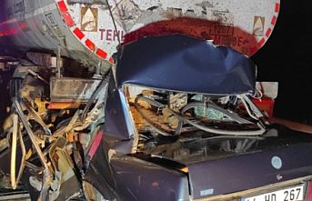 SON DAKİKA! Tankere arkadan çarpan otomobilde bulunan 3 kişi öldü!