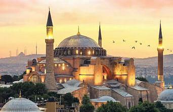 Ayasofya müzeye mi çevrildi? İddialara İletişim'den yanıt!