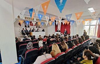 Lisede siyasi parti toplantısı! Tepkiler büyüyor!