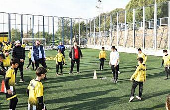Yaşar Kemal Parkı Çiğli’de törenle açıldı