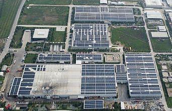 CW Enerji güneş panelleri ile firmalar karbon salınımının önüne geçiyor