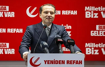 İstifa İddialarını Yalanladı