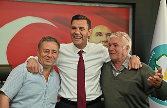 Başkan Zeyrek, “Halkımıza Her Zaman Kapılarımız Açık”