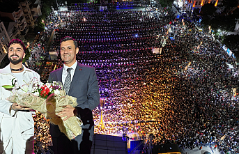 Sefo, Manisalılara unutamayacakları bir gece yaşattı