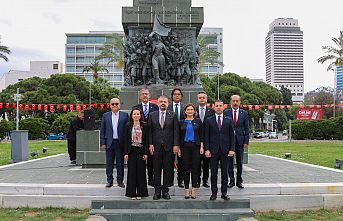 Başkanlar İzmir’de bir araya geldi