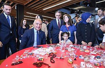 Bakan Ersoy: Van adeta Sanat Galerisi'ne dönüşecek